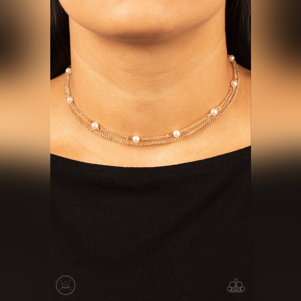 Daintily Dapper Necklace